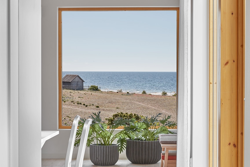 Alster 45-102 ladhus med loft interiör fönster furulasyr